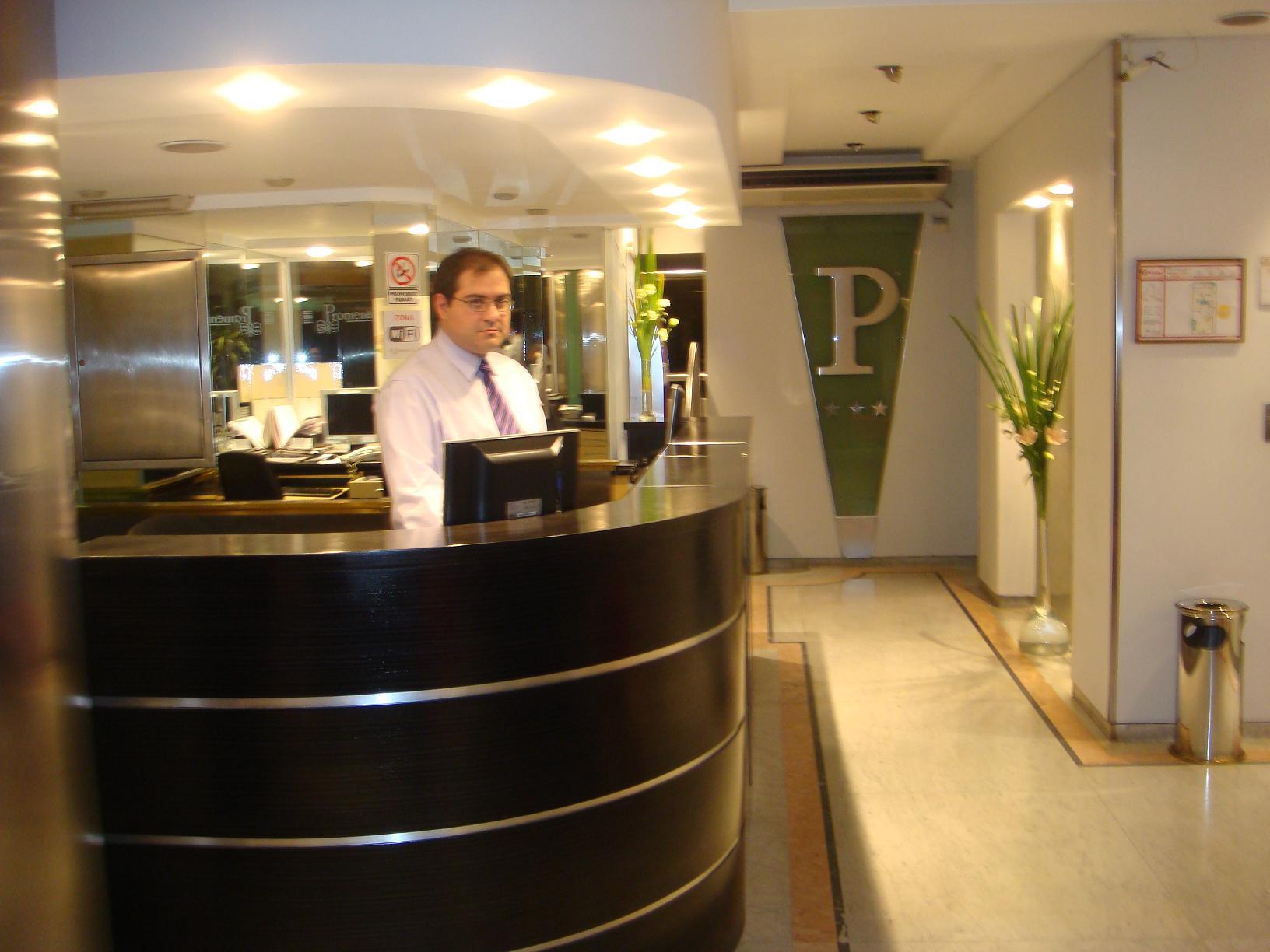 Promenade Hotel Buenos Aires Exteriör bild